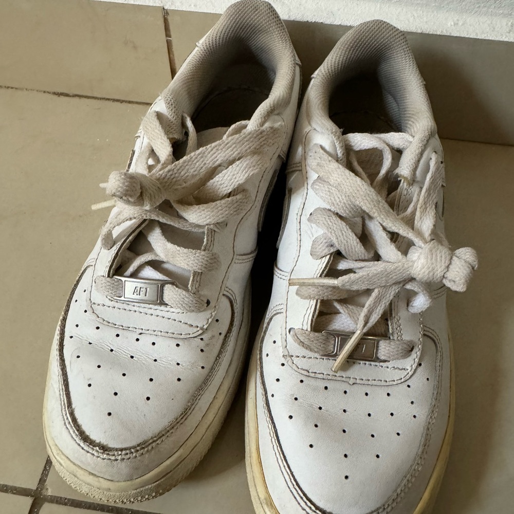 NIKE AIRFORCE 1 low